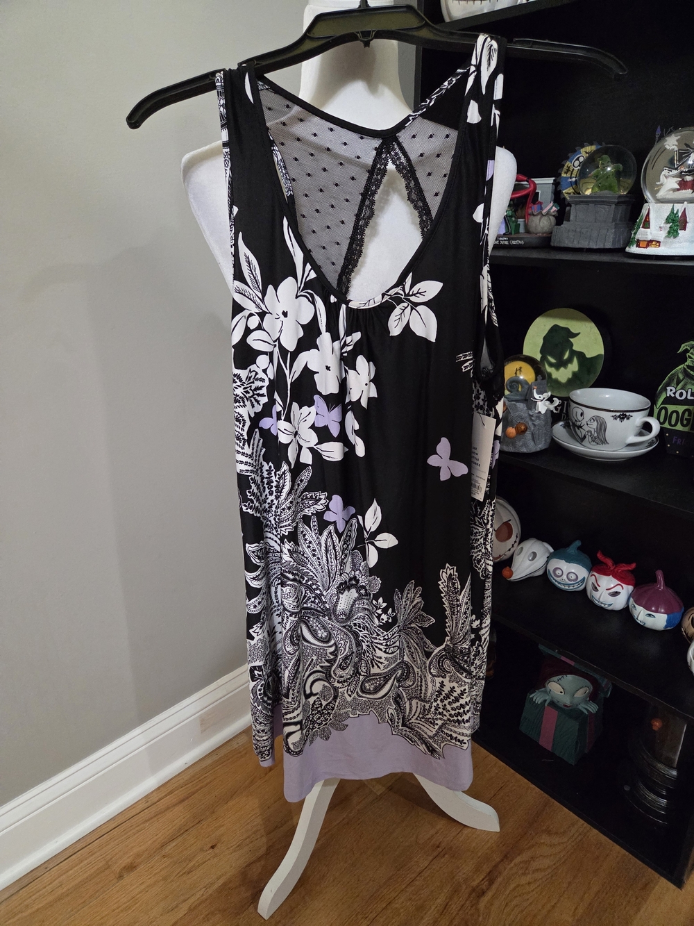 Apt. 9 Black & Lavender Floral Chemise